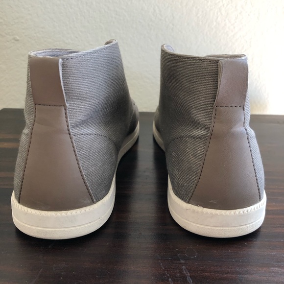 Clae Grey Strayhorn Textile Lace Up Shoes - 10 - Picture 5 of 8